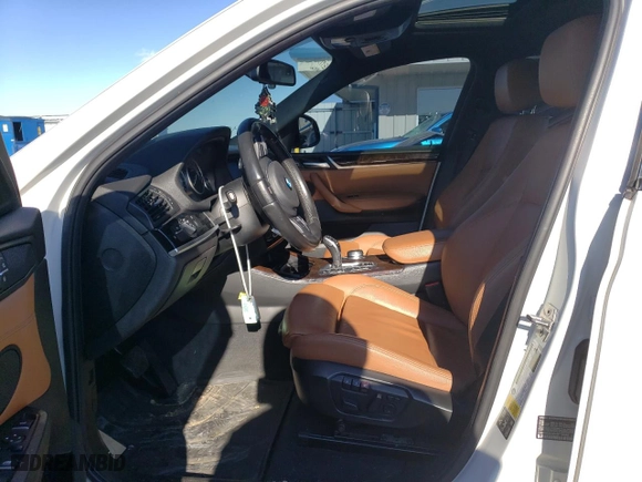 2017 BMW X4 xDrive28i with VIN 5UXXW3C32H0T79582, listed as a Copart auction lot 70948752 with 83,593 mi miles. Bid and sale history available at carsss.com. Image 7.