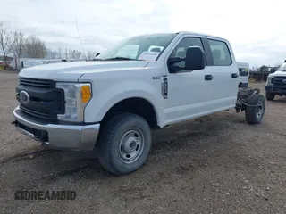 2017 Ford Super Duty F-250 SRW XL with VIN 1FD7W2B69HEC90498, listed as a IAAI auction lot 42032220 with 1 mi miles. Bid and sale history available at carsss.com. Image 2.