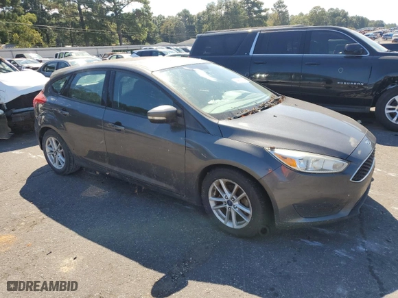 2015 Ford Focus SE with VIN 1FADP3K28FL295164, listed as a Copart auction lot 74100274 with 131,327 mi miles and Clean Title. Bid and sale history available at carsss.com. Image 4.
