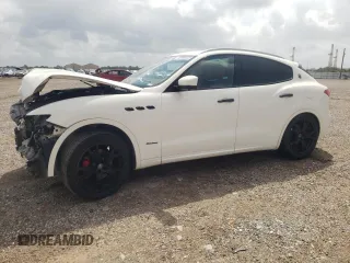 2018 Maserati Levante GranLusso with VIN ZN661XUL6JX295973, listed as a Copart auction lot 52066433 with 63,008 mi miles. Bid and sale history available at carsss.com. Image 1.
