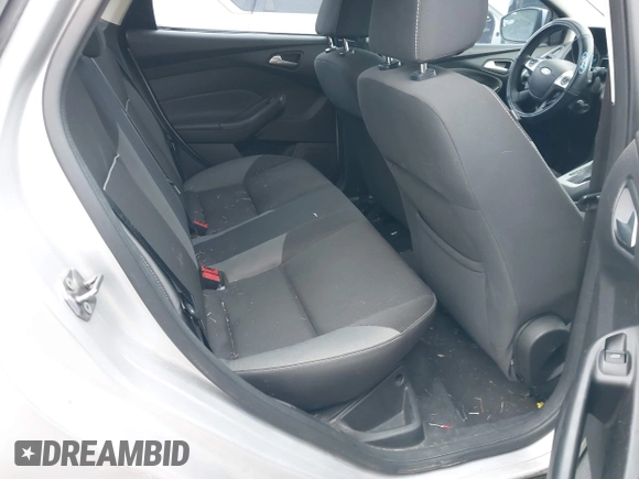 2012 Ford Focus SE с VIN 1FAHP3F25CL422055, выставлен на аукционе IAAI как лот 42442051 с пробегом 129 435 миль миль и . История ставок и продаж доступна на DreamBid. Изображение 8.