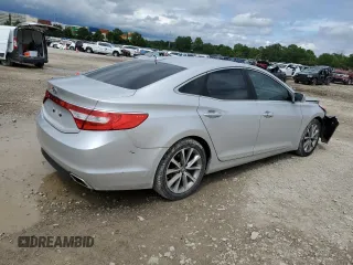 2015 Hyundai Azera with VIN KMHFG4JG9FA469367, listed as a Copart auction lot 61413525 with 136,608 mi miles and Salvage title. Bid and sale history available at DreamBid. Image 3.