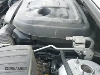 2018 Jeep Grand Cherokee Altitude z VIN 1C4RJEAGXJC247393, wystawiony jako IAAI lot #42087136 z przebiegiem 78 995 mil mil oraz . Historia ofert i sprzedaży dostępna na DreamBid. Obrazek 19.