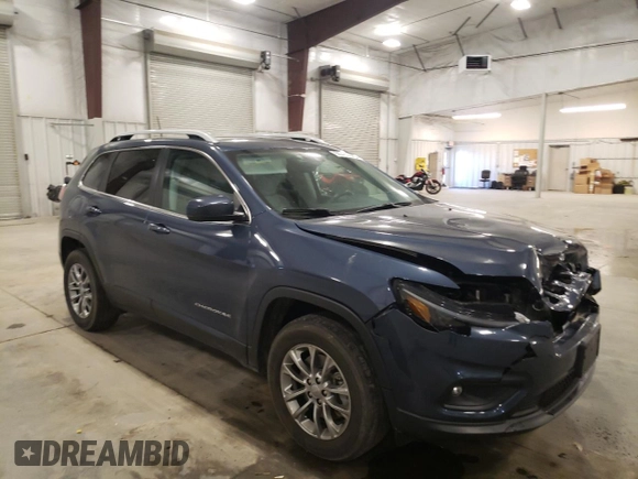 2021 Jeep Cherokee Latitude Lux with VIN 1C4PJMMXXMD109834, listed as a Copart auction lot 50246515 with 32,819 mi miles and Salvage Title. Bid and sale history available at carsss.com. Image 4.