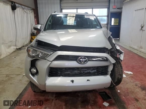 2019 Toyota 4Runner SR5 с VIN JTEZU5JR0K5206037, выставлен на аукционе Copart как лот 67042064 с пробегом Не указан миль и На запчасти • Non repairable. История ставок и продаж доступна на DreamBid. Изображение 5.