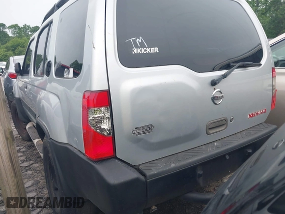 2003 Nissan Xterra XE z VIN 5N1ED28T03C702175, wystawiony jako IAAI lot #42246824 z przebiegiem 180 242 mil mil oraz . Historia ofert i sprzedaży dostępna na DreamBid. Obrazek 3.