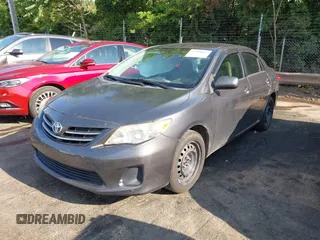 2013 Toyota Corolla L с VIN 5YFBU4EE2DP169733, выставлен на аукционе IAAI как лот 42300007 с пробегом 86 022 миль миль и . История ставок и продаж доступна на DreamBid. Изображение 2.
