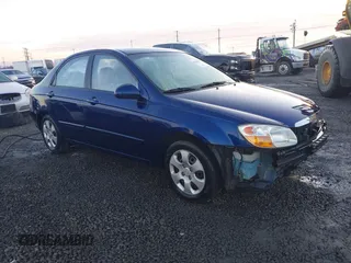 2007 Kia Spectra EX z VIN KNAFE121775466719, wystawiony jako IAAI lot #41284541 z przebiegiem 151 021 mil mil oraz . Historia ofert i sprzedaży dostępna na DreamBid. Obrazek 1.