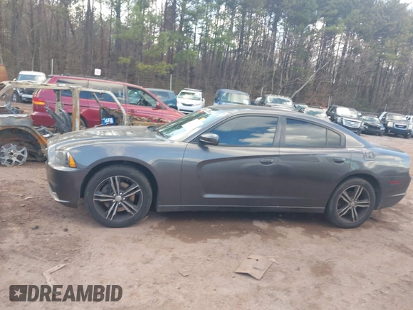 2014 Dodge Charger SXT Plus with VIN 2C3CDXJG7EH138261, listed as a IAAI auction lot 41546437 with 224,129 mi miles. Bid and sale history available at carsss.com. Image 14.