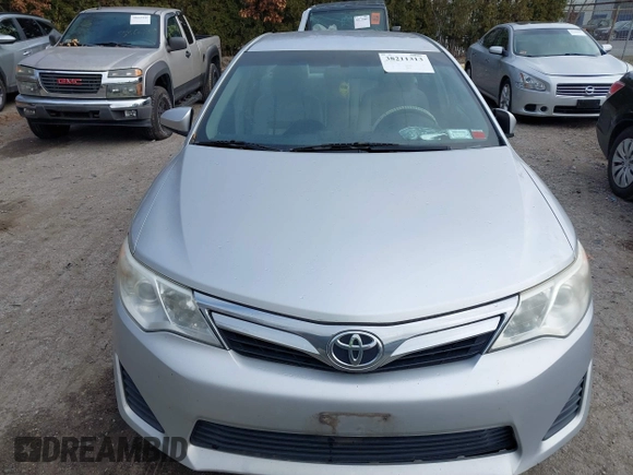 2012 Toyota Camry L with VIN 4T1BF1FK8CU071560, listed as a IAAI auction lot 38211313 with 123,274 mi miles. Bid and sale history available at carsss.com. Image 12.