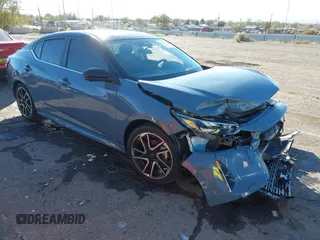 2024 Nissan Sentra SR с VIN 3N1AB8DV0RY383480, выставлен на аукционе IAAI как лот 40863161 с пробегом 277 миль миль и . История ставок и продаж доступна на DreamBid. Изображение 1.