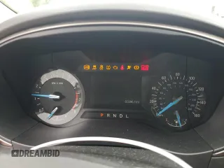 2017 Ford Fusion SE с VIN 3FA6P0H74HR183850, выставлен на аукционе Copart как лот 61140595 с пробегом 60 996 миль миль и Списание • Salvage title. История ставок и продаж доступна на DreamBid. Изображение 9.
