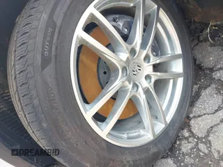 2024 Porsche Cayenne с VIN WP1BA2AY2RDA50635, выставлен на аукционе IAAI как лот 42177816 с пробегом 8 070 миль миль и . История ставок и продаж доступна на DreamBid. Изображение 22.