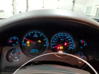 2008 Chevrolet Avalanche LT w/3LT with VIN 3GNFK12328G120981, listed as a Copart auction lot 84547674 with 213,017 mi miles and Clean Title. Bid and sale history available at carsss.com. Image 9.