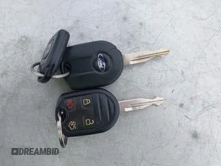 2010 Ford Taurus SEL с VIN 1FAHP2EW2AG142484, выставлен на аукционе IAAI как лот 42084001 с пробегом 185 022 миль миль и . История ставок и продаж доступна на DreamBid. Изображение 11.