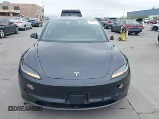 2024 Tesla Model 3 z VIN 5YJ3E1EA2RF784394, wystawiony jako IAAI lot #42034036 z przebiegiem 14 594 mil mil oraz . Historia ofert i sprzedaży dostępna na DreamBid. Obrazek 12.