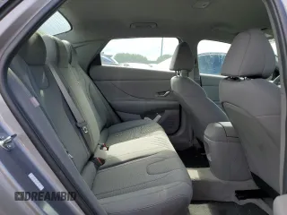 2024 Hyundai Elantra SE с VIN KMHLL4DG9RU741543, выставлен на аукционе Copart как лот 62686485 с пробегом 5 715 миль миль и Чистый • Clean title. История ставок и продаж доступна на DreamBid. Изображение 10.