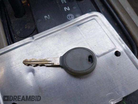 2004 Jeep Grand Cherokee Laredo с VIN 1J4GW48S94C121683, выставлен на аукционе IAAI как лот 42474830 с пробегом 206 169 миль миль и . История ставок и продаж доступна на DreamBid. Изображение 11.