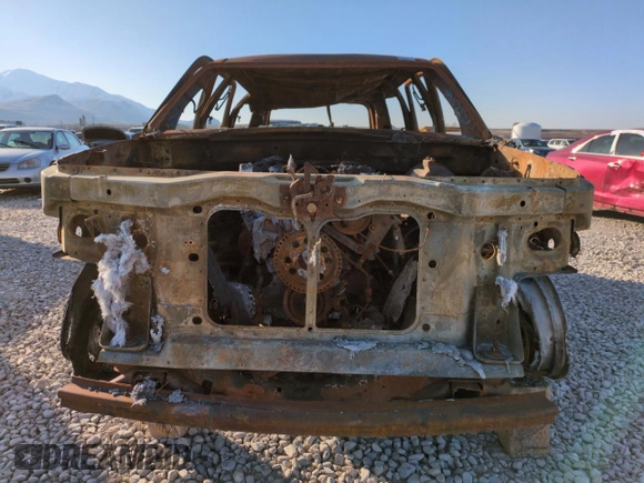 2002 Ford Explorer Limited z VIN 1FMDU75E72ZA23482, wystawiony jako Copart lot #42353845 z przebiegiem Nie podano mil oraz Nie do naprawy • Non repairable. Historia ofert i sprzedaży dostępna na DreamBid. Obrazek 5.