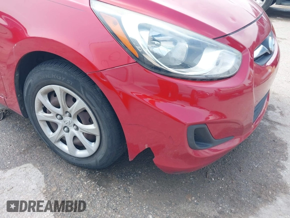 2013 Hyundai Accent GS z VIN KMHCT5AE3DU118162, wystawiony jako IAAI lot #42304964 z przebiegiem 144 815 mil mil oraz . Historia ofert i sprzedaży dostępna na DreamBid. Obrazek 13.