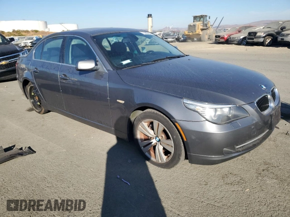 2009 BMW 5 Series 528i with VIN WBANU53519C119831, listed as a Copart auction lot 76983424 with 177,210 mi miles and Salvage Title. Bid and sale history available at carsss.com. Image 4.