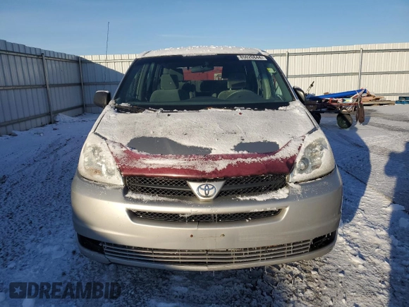 2004 Toyota Sienna with VIN 5TDZA29CX4S140010, listed as a Copart auction lot 85020844 with 284,385 mi miles and Clean Title. Bid and sale history available at DreamBid. Image 5.