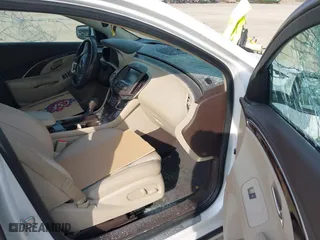 2016 Buick LaCrosse Sport Touring with VIN 1G4G45G37GF281927, listed as a IAAI auction lot 40585842 with 116,409 mi miles. Bid and sale history available at carsss.com. Image 5.
