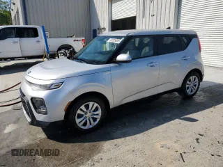 2021 Kia Soul S with VIN KNDJ23AU8M7763317, listed as a Copart auction lot 52395655 with 35,395 mi miles and Salvage Title. Bid and sale history available at carsss.com. Image 1.