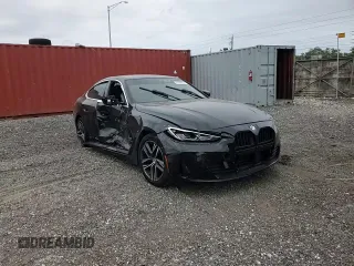 2024 BMW 4 Series 430i with VIN WBA63AV03RFT45630, listed as a Copart auction lot 81038254 with 8,134 mi miles and Salvage Title. Bid and sale history available at carsss.com. Image 11.