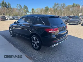 2016 Mercedes-Benz GLC with VIN WDC0G4JB8GF092625, listed as a Copart auction lot 55512975 with 110,332 mi miles and Clean Title. Bid and sale history available at carsss.com. Image 3.