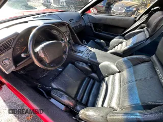 1990 Chevrolet Corvette z VIN 1G1YY2385L5119459, wystawiony jako Copart lot #55402695 z przebiegiem 51 537 mil mil oraz Tytuł czysty. Historia ofert i sprzedaży dostępna na DreamBid. Obrazek 9.
