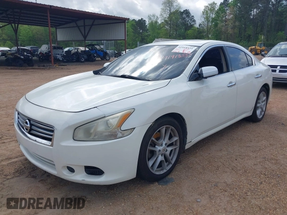 2014 Nissan Maxima S with VIN 1N4AA5AP8EC440389, listed as a IAAI auction lot 41918551 with 216,891 mi miles and . Bid and sale history available at DreamBid. Image 2.