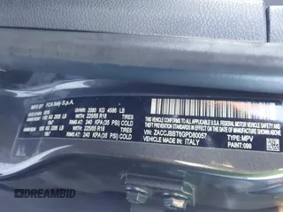 2016 Jeep Renegade Latitude with VIN ZACCJBBT6GPD80057, listed as a IAAI auction lot 41268210 with 95,618 mi miles. Bid and sale history available at carsss.com. Image 9.