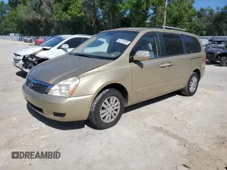 2011 Kia Sedona LX with VIN KNDMG4C7XB6389341, listed as a Copart auction lot 52114875 with 213,916 mi miles and Clean Title. Bid and sale history available at carsss.com. Image 1.