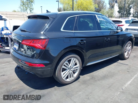 2018 Audi Q5 Premium Plus z VIN WA1BNAFY7J2094777, wystawiony jako IAAI lot #42265300 z przebiegiem Nie podano mil oraz . Historia ofert i sprzedaży dostępna na DreamBid. Obrazek 4.