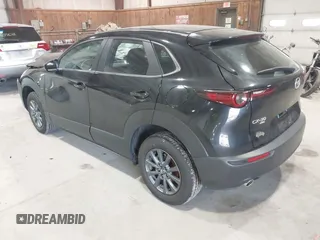 2024 Mazda CX-30 2.5 S with VIN 3MVDMBAM2RM719794, listed as a IAAI auction lot 41773464 with 3,031 mi miles. Bid and sale history available at carsss.com. Image 3.