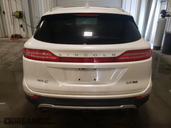 2015 Lincoln MKC with VIN 5LMTJ2AH5FUJ15147, listed as a Copart auction lot 45133245 with 110,872 mi miles and Salvage Title. Bid and sale history available at carsss.com. Image 6.