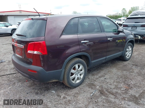 2012 Kia Sorento LX with VIN 5XYKT3A17CG232232, listed as a IAAI auction lot 42086474 with 134,734 mi miles. Bid and sale history available at carsss.com. Image 4.