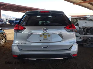 2019 Nissan Rogue SV with VIN JN8AT2MT6KW265036, listed as a IAAI auction lot 41751609 with 83,493 mi miles. Bid and sale history available at carsss.com. Image 17.