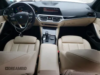 2019 BMW 3 Series 330i с VIN WBA5R1C5XKAJ98329, выставлен на аукционе Copart как лот 49005885 с пробегом 58 359 миль миль и Списание • Salvage title. История ставок и продаж доступна на DreamBid. Изображение 8.