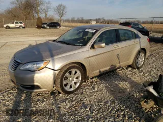 2013 Chrysler 200 Touring with VIN 1C3CCBBB5DN571432, listed as a Copart auction lot 48853055 with 88,782 mi miles and Salvage Title. Bid and sale history available at carsss.com. Image 1.