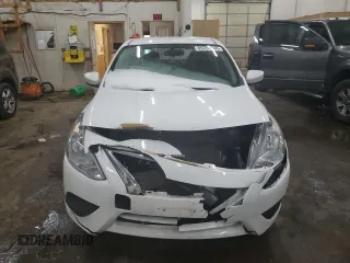 2019 Nissan Versa SV z VIN 3N1CN7AP9KL868736, wystawiony jako Copart lot #85784744 z przebiegiem 69 845 mil mil oraz Szkoda całkowita • Salvage title. Historia ofert i sprzedaży dostępna na DreamBid. Obrazek 5.