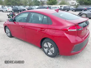 2020 Hyundai Ioniq Blue z VIN KMHC65LC2LU242490, wystawiony jako IAAI lot #42003854 z przebiegiem 74 960 mil mil oraz . Historia ofert i sprzedaży dostępna na DreamBid. Obrazek 3.