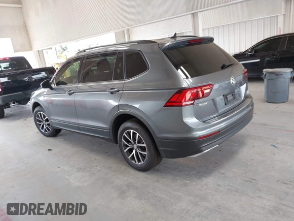 2021 Volkswagen Tiguan S z VIN 3VV1B7AX0MM030915, wystawiony jako IAAI lot #42198262 z przebiegiem 47 500 mil mil oraz . Historia ofert i sprzedaży dostępna na DreamBid. Obrazek 14.
