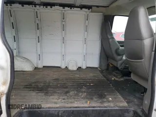 2005 Chevrolet Express Cargo z VIN 1GCFG15X651115978, wystawiony jako Copart lot #88572355 z przebiegiem 149 920 mil mil oraz Szkoda całkowita • Salvage title. Historia ofert i sprzedaży dostępna na DreamBid. Obrazek 11.