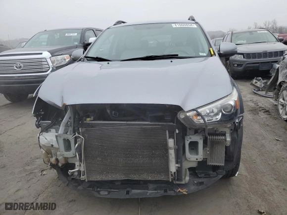 2017 Mitsubishi Outlander Sport ES 2.0 with VIN JA4AP3AU3HZ010087, listed as a Copart auction lot 41060854 with 127,327 mi miles and Salvage Title. Bid and sale history available at carsss.com. Image 5.