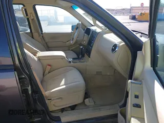 2006 Ford Explorer XLS with VIN 1FMEU62E76UA08339, listed as a IAAI auction lot 41885847 with 126,808 mi miles. Bid and sale history available at carsss.com. Image 5.