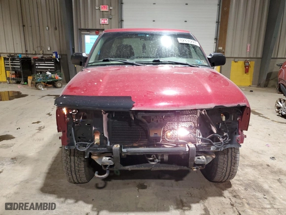 2003 GMC Sonoma SLS with VIN 1GTDT19X938112963, listed as a Copart auction lot 82836224 with 94,490 mi miles and Salvage Title. Bid and sale history available at carsss.com. Image 5.