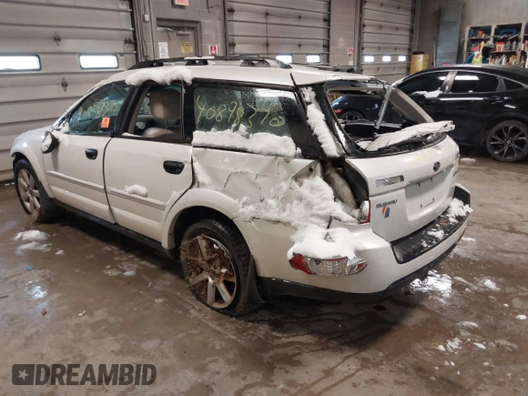 2009 Subaru Outback Special Edtn with VIN 4S4BP61C396338952, listed as a IAAI auction lot 40898370 with 181,008 mi miles. Bid and sale history available at carsss.com. Image 3.