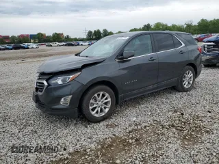 2021 Chevrolet Equinox LT z VIN 2GNAXKEV0M6102306, wystawiony jako Copart lot #57865405 z przebiegiem 86 471 mil mil oraz Szkoda całkowita • Salvage title. Historia ofert i sprzedaży dostępna na DreamBid. Obrazek 1.